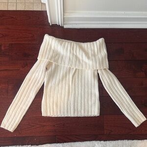 NWOT Abercrombie Cream Off-Shoulder Sweater XS